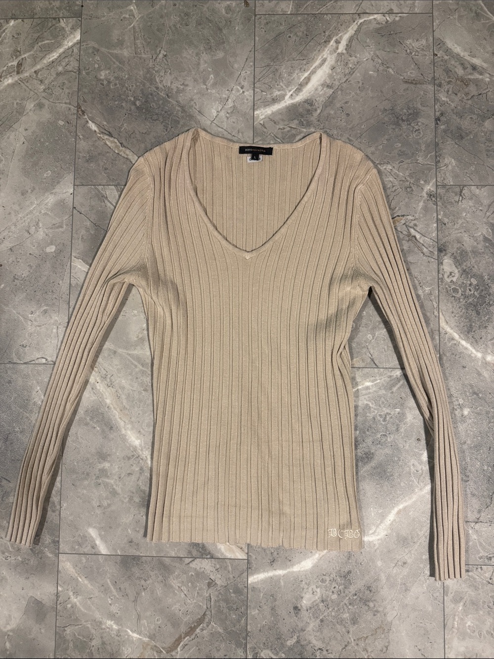 BCBG Ribbed V-Neck Long Sleeve Top - Beige